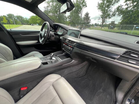 2016 BMW X6 M