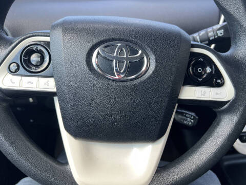 2017 Toyota Prius Two