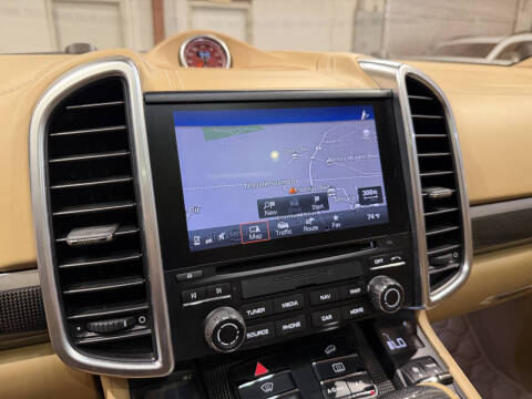 2017 Porsche Cayenne GTS
