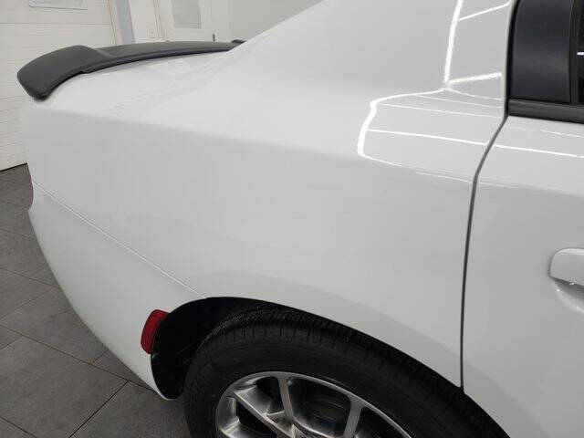 2017 Dodge Charger SXT