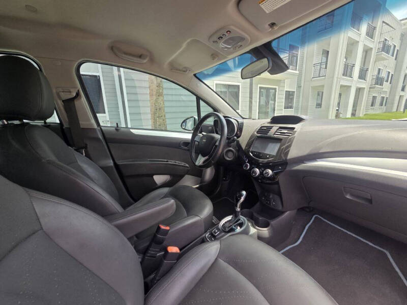 2016 Chevrolet Spark EV 2LT
