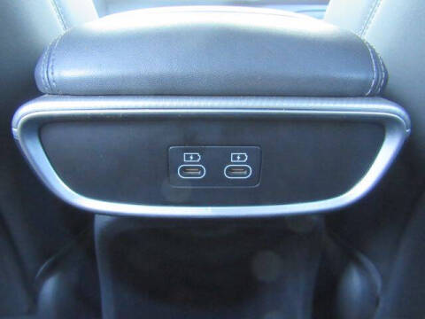 2024 Genesis GV60 Standard