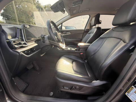 2023 Kia Sportage EX