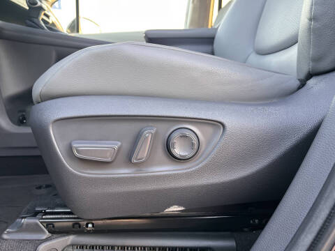 2021 Toyota Sienna XLE 8-Passenger