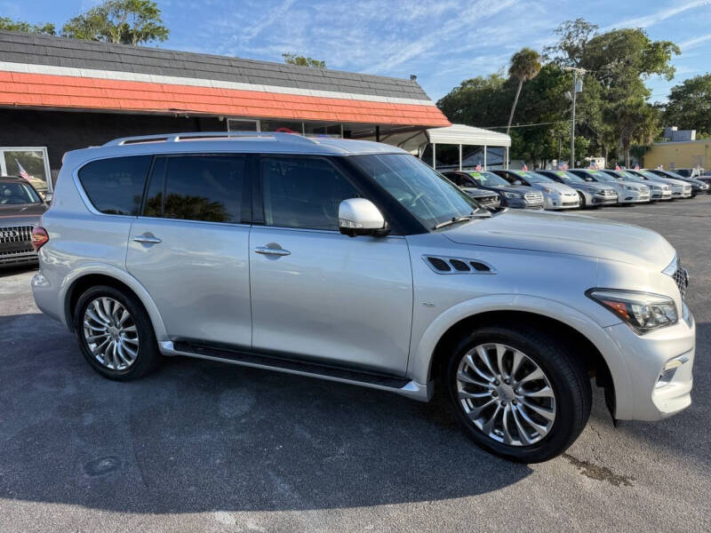 2016 Infiniti QX80