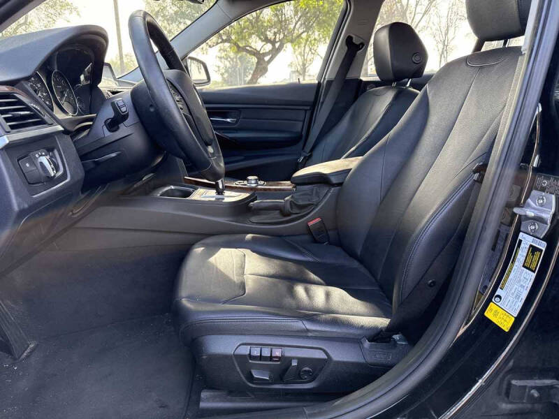 2013 BMW 3 Series 328i