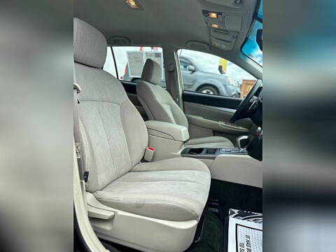 2014 Subaru Outback 2.5i