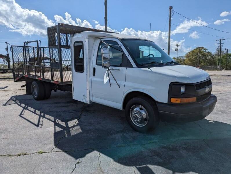 2004 Chevrolet Express for sale at Welcome Auto Sales LLC in Greenville SC