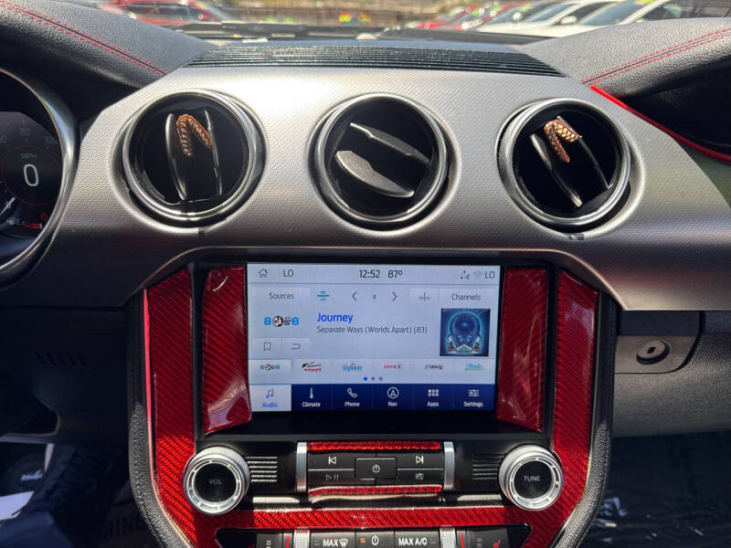 2022 Ford Mustang EcoBoost Premium