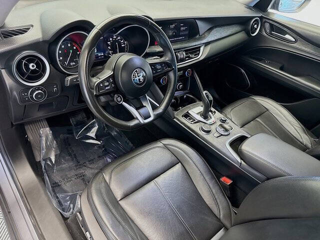 2021 Alfa Romeo Stelvio Sprint