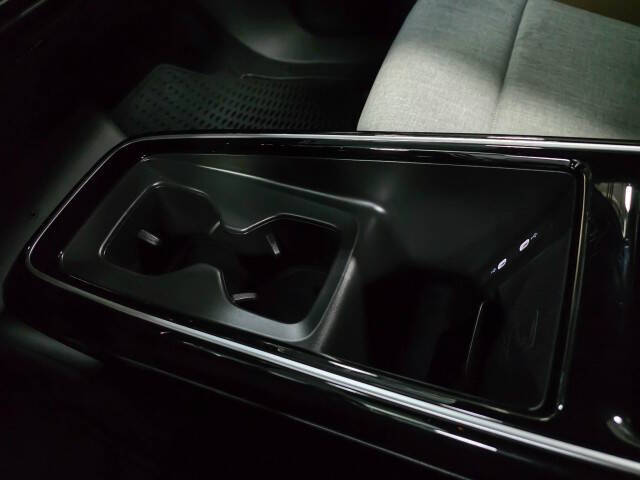 2025 Volkswagen ID.4 Pro