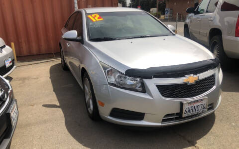 2012 Chevrolet Cruze for sale at Martinez Used Cars INC in Livingston CA