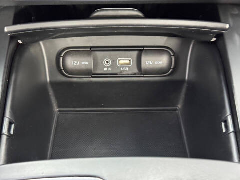 2020 Kia Sorento S V6