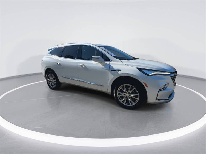 2022 Buick Enclave Premium