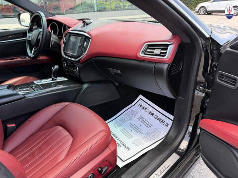 2015 Maserati Ghibli