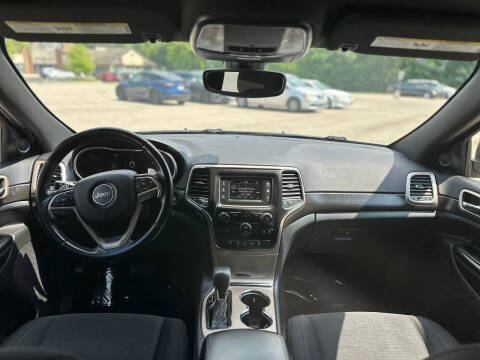 2017 Jeep Grand Cherokee Laredo