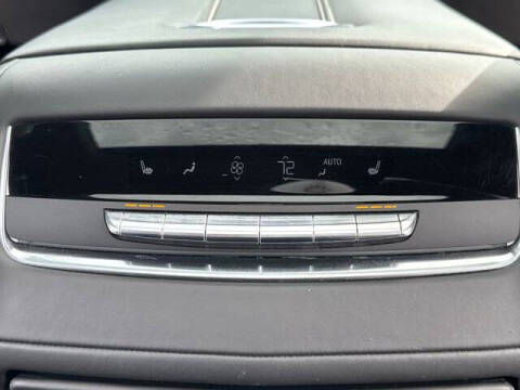 2022 Cadillac Escalade ESV Premium Luxury Platinum