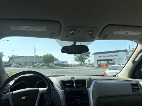 2012 Chevrolet Traverse LS