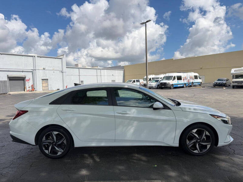 2023 Hyundai Elantra
