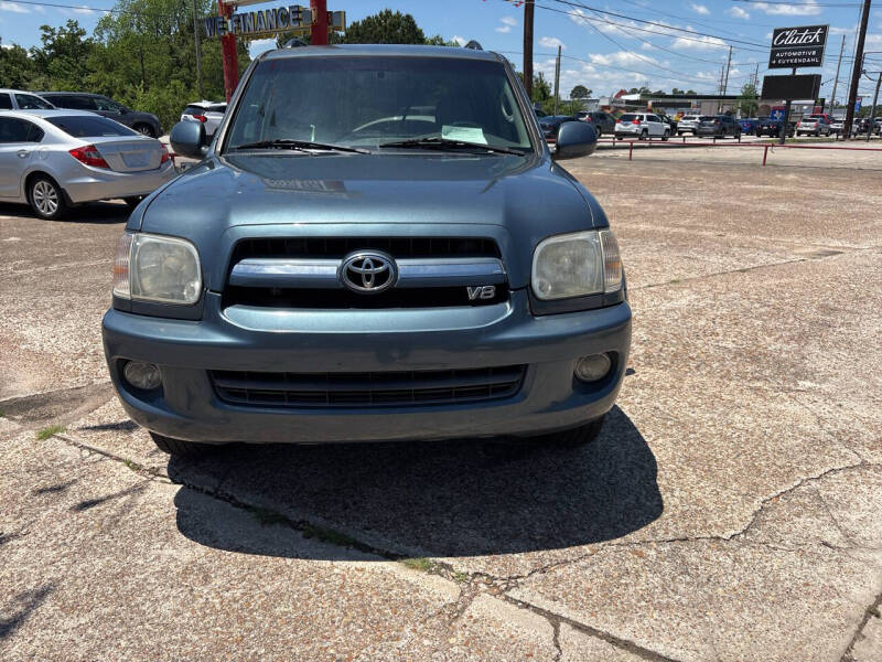 2005 Toyota Sequoia SR5