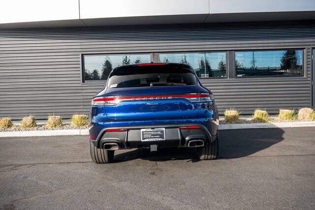2025 Porsche Macan