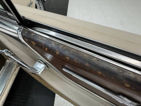 1964 Ford Thunderbird