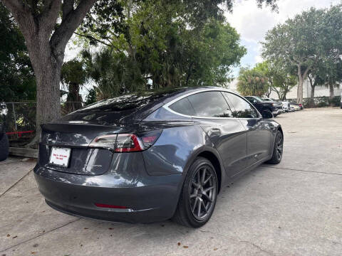 2019 Tesla Model 3 Long Range