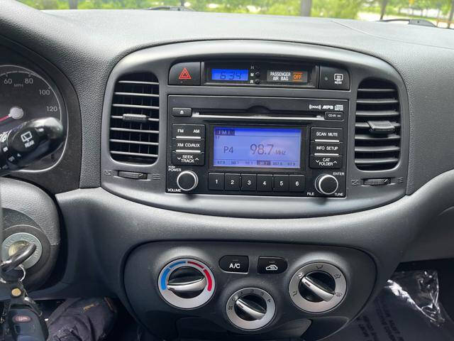 2011 Hyundai Accent