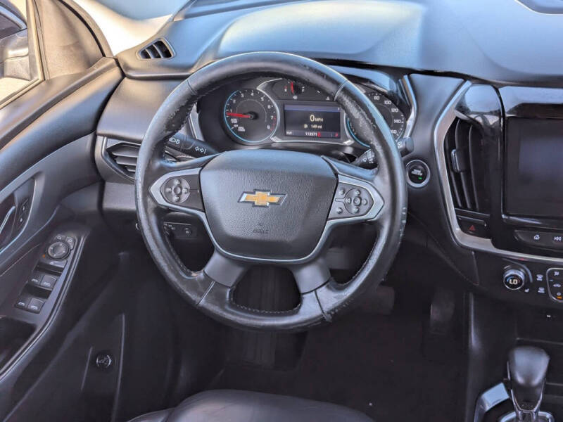 2021 Chevrolet Traverse LT Leather