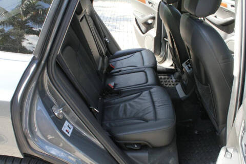 2012 Audi Q5 3.2 quattro Premium Plus