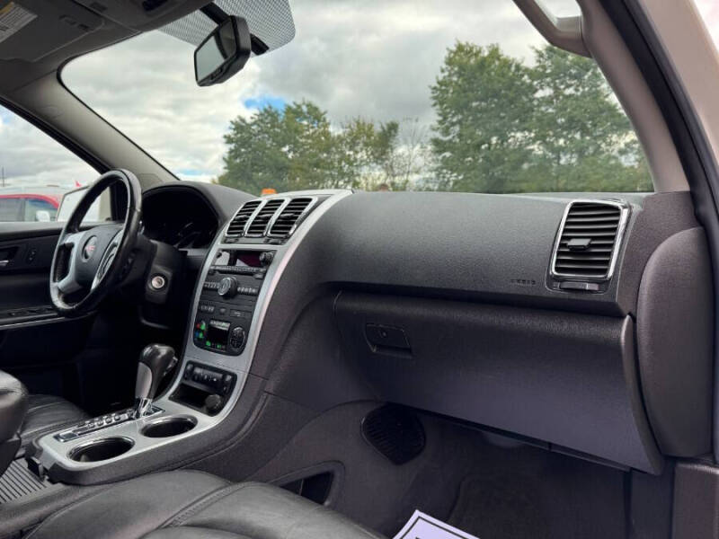 2011 GMC Acadia SLT-1