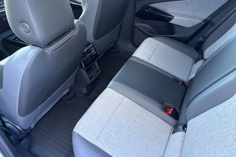 2025 Volkswagen ID.4 Pro