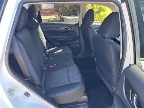 2019 Nissan Rogue SV