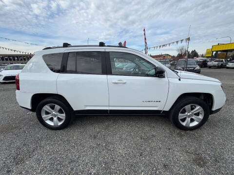 2015 Jeep Compass Sport