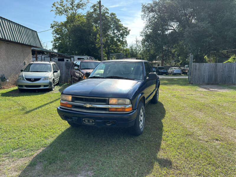 1998 Chevrolet S-10 for sale at Back Street Motors in Wewahitchka FL