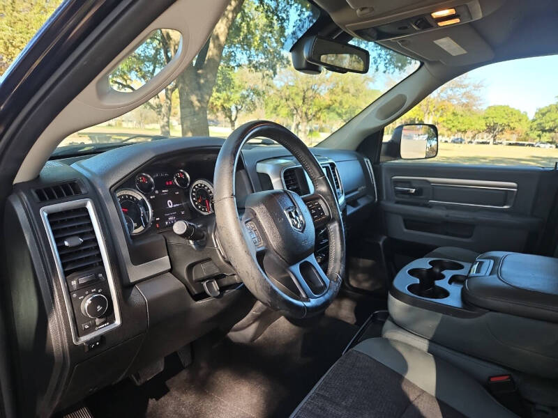 2017 RAM Ram 1500 Pickup Lone Star Silver photo 11