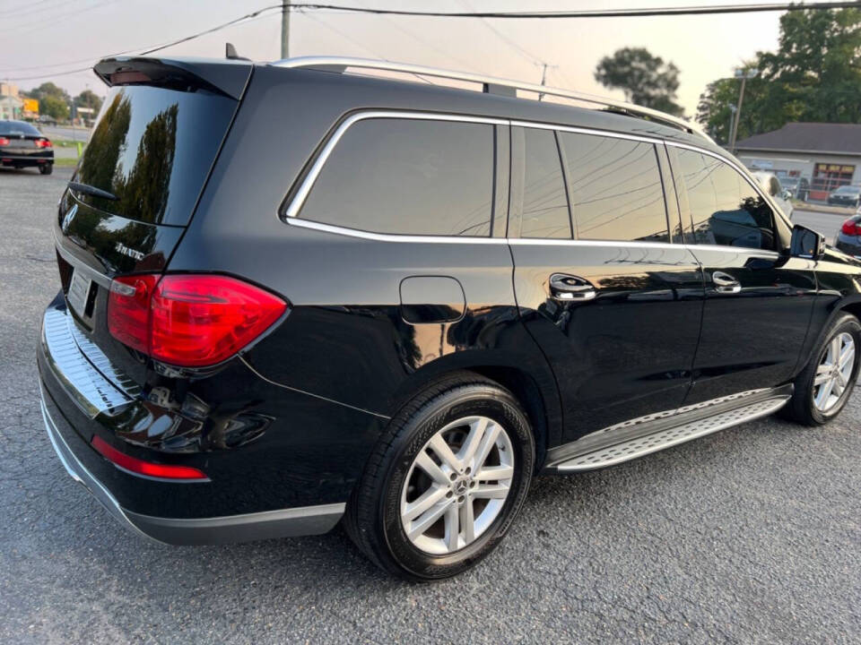 2014 Mercedes-Benz GL-Class for sale at CarZone & Auto Brokers in Newport News, VA