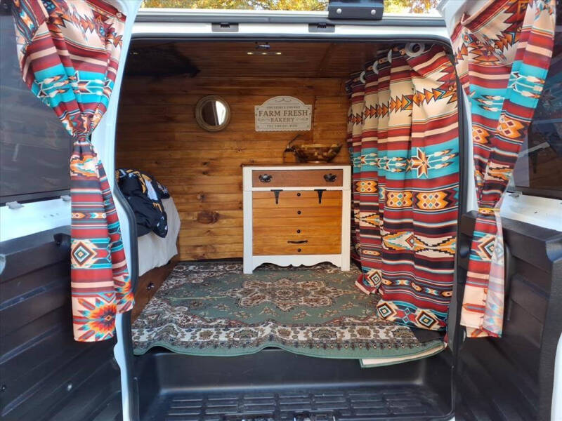 2023 Chevrolet Express 2500