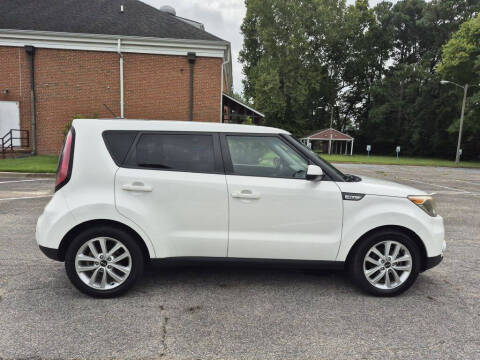 2018 Kia Soul +