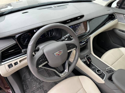 2022 Cadillac XT6 Premium Luxury