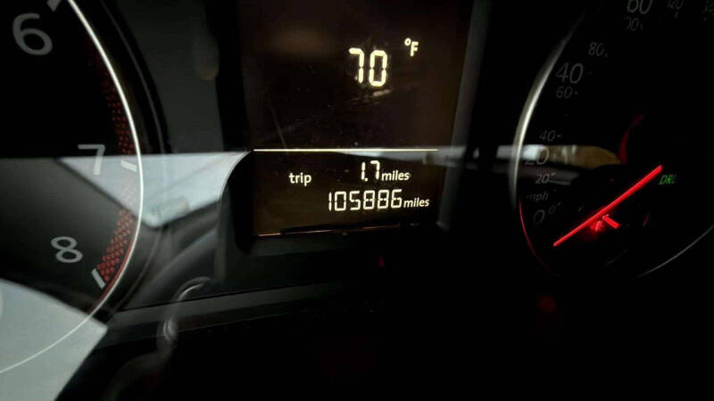 2014 Volkswagen Passat 1.8T S PZEV