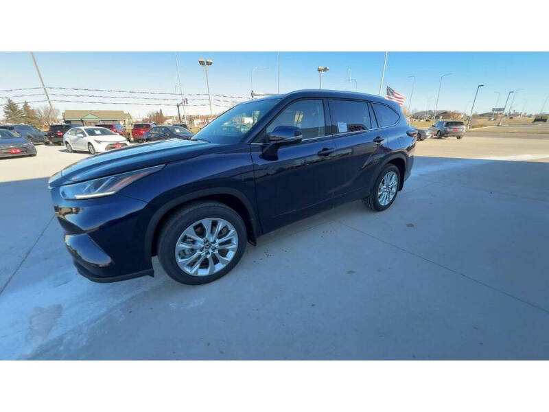 2026 Toyota Highlander Limited