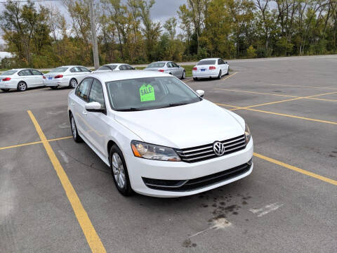 2012 Volkswagen Passat for sale at Eurosport Motors in Evansdale IA