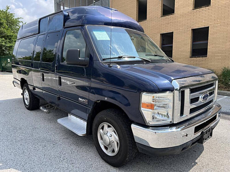 2009 Ford E-Series E-350 SD