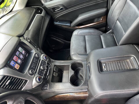 2017 Chevrolet Suburban LT