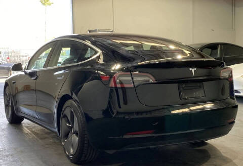 2018 Tesla Model 3 Mid Range