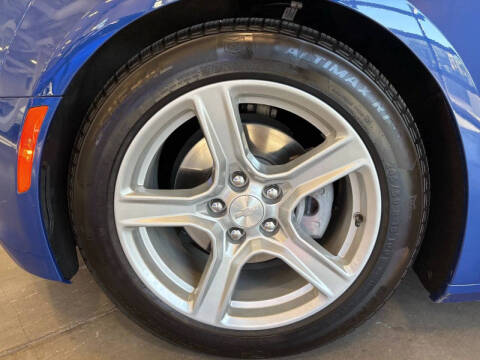 2023 Chevrolet Camaro LT