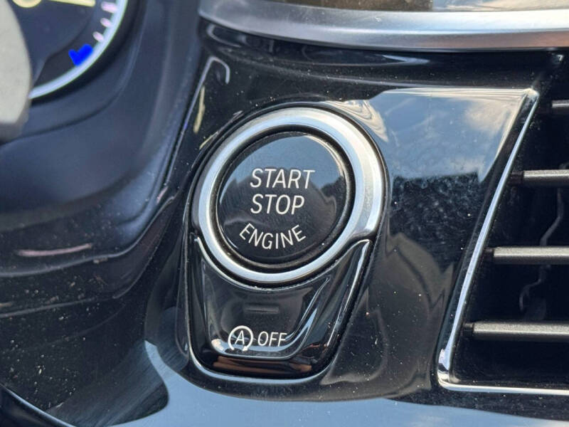 2017 BMW 5 Series 540i