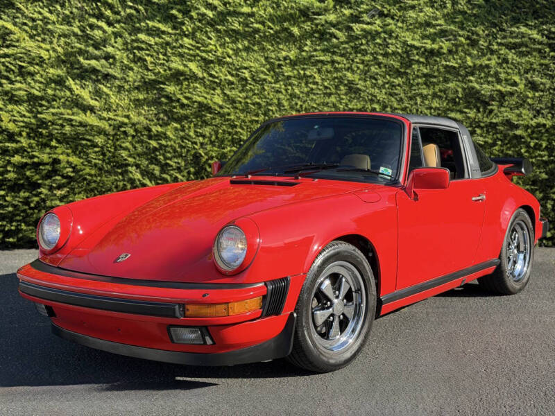 1985 Porsche 911's photo