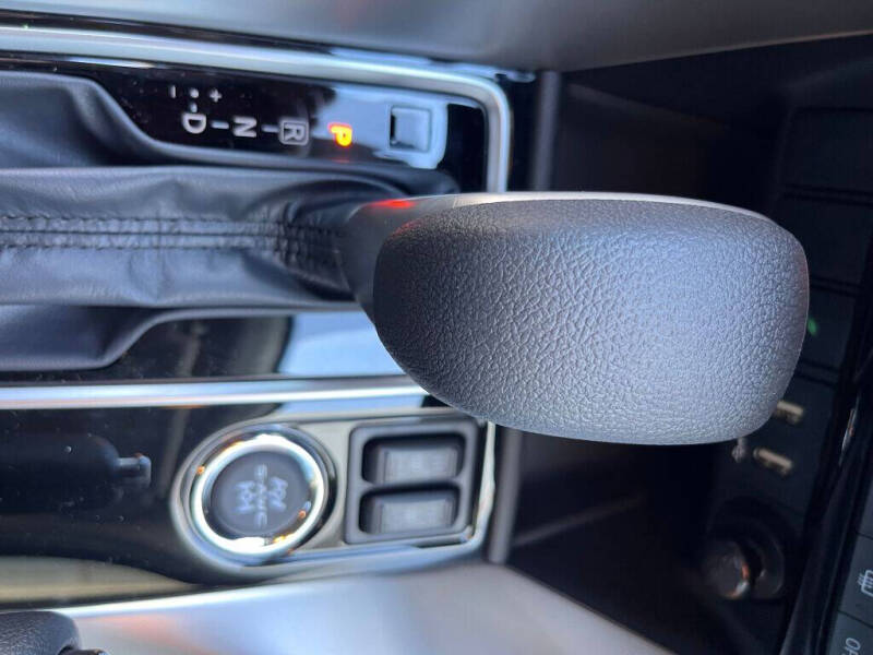 2025 Mitsubishi Eclipse Cross LE